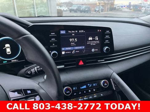 Used 2021 Hyundai Elantra SEL w/ Convenience Package image 21