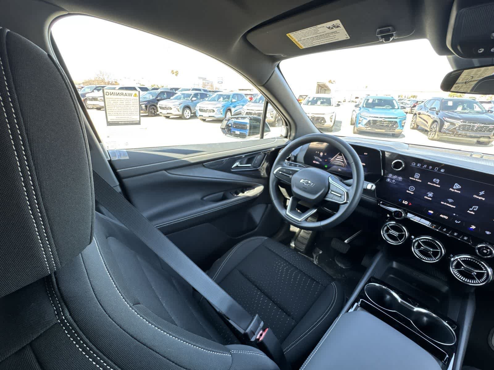 Used 2025 Chevrolet Blazer EV LT w/ Midnight/Sport Edition AWD/4WD image 9
