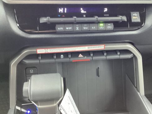 New 2025 Toyota Tundra SR5 image 39