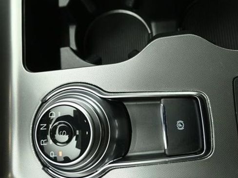 Certified 2024 Ford Edge Titanium image 18