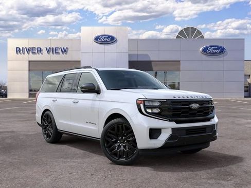 New 2027 Ford Expedition Platinum w/ Stealth Performance Package AWD/4WD image 4