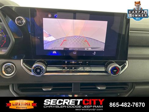 Used 2024 Chevrolet Colorado Trail Boss w/ Advanced Trailering Package AWD/4WD image 21