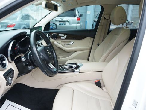 Used 2017 Mercedes-Benz GLC 300 image 15