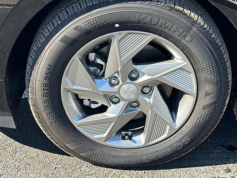 New 2025 Hyundai Sonata SE image 11