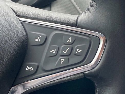 Used 2019 Chevrolet Equinox Premier image 22