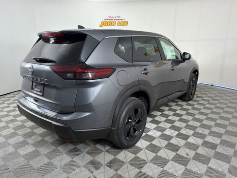 New 2026 Nissan Rogue SV FWD image 6