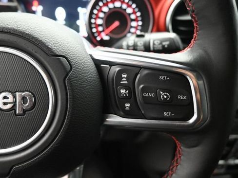 Used 2019 Jeep Wrangler Unlimited Rubicon AWD/4WD image 19