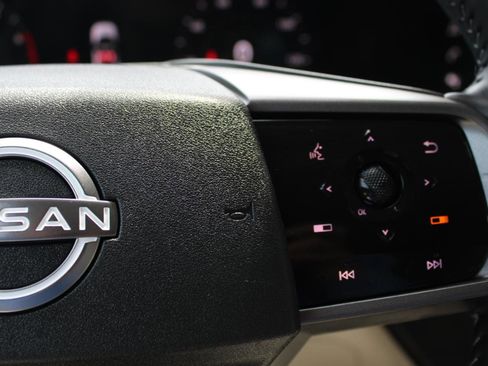 Used 2025 Nissan Murano SL AWD/4WD image 21
