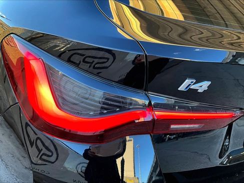 Used 2023 BMW i4 eDrive35 image 28