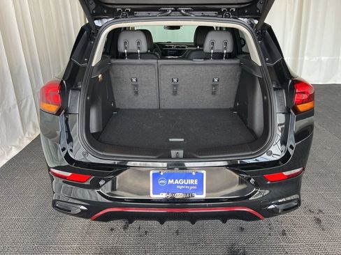Used 2023 Buick Encore GX Select w/ Sport Touring Package FWD image 23