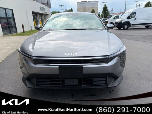 New 2026 Kia K4 FWD image 4