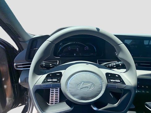 New 2026 Hyundai Elantra Sport FWD image 9