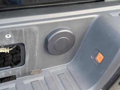 Used 2022 Chevrolet Colorado Z71 image 38