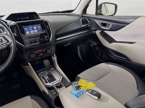 Used 2023 Subaru Forester Premium AWD/4WD image 27