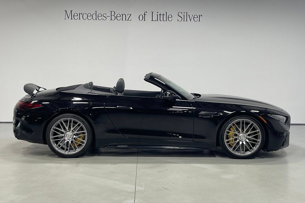 Used 2022 Mercedes-Benz SL 63 AMG 4MATIC image 10