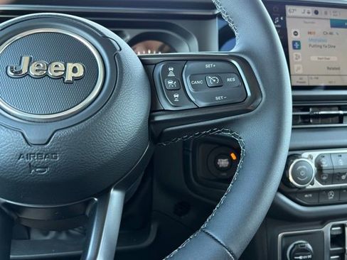 New 2026 Jeep Gladiator Mojave w/ Technology Group image 34