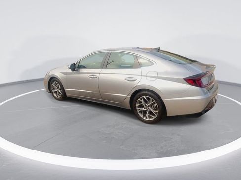 Used 2021 Hyundai Sonata SEL FWD image 6