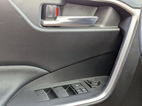 Used 2023 Toyota RAV4 SE w/ Weather & Moonroof Package AWD/4WD image 4