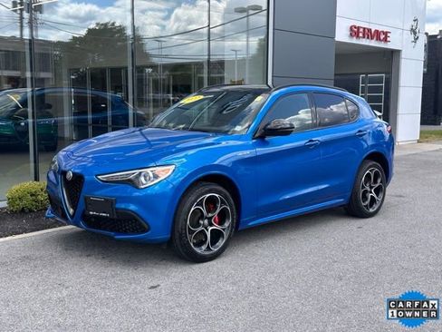 Used 2022 Alfa Romeo Stelvio Veloce image 1