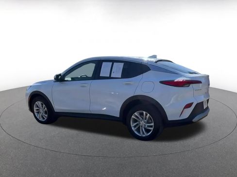 Used 2025 Buick Envista Preferred image 11