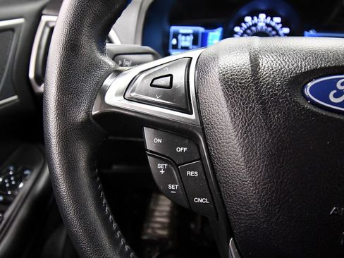 Used 2024 Ford Edge SEL AWD/4WD image 19