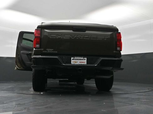 Used 2024 Chevrolet Colorado Z71 w/ Z71 Convenience Package 2 image 30