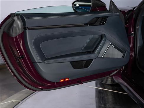 Certified 2026 Porsche 911 Targa 4 GTS image 30