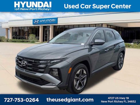 Certified 2025 Hyundai Tucson SEL FWD image 1