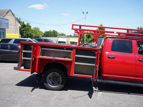 Used 2018 RAM 5500 Tradesman w/ Max Tow Package RWD image 17