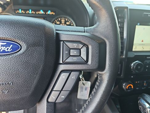 Used 2018 Ford F150 XLT w/ Equipment Group 302A Luxury AWD/4WD image 18