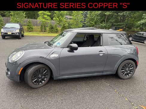 Used 2020 MINI Cooper S FWD image 2