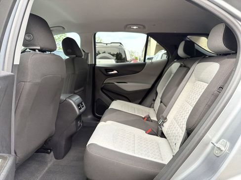 Used 2023 Chevrolet Equinox LS FWD image 13