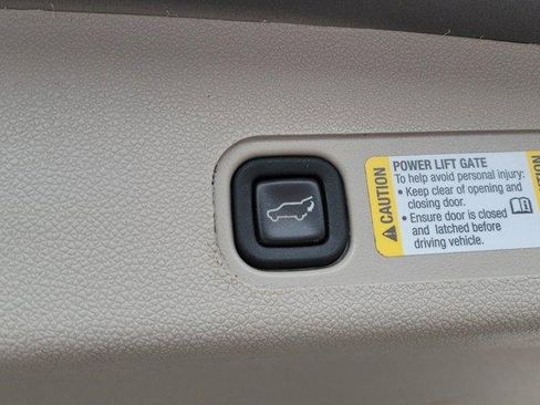 Used 2009 Chevrolet Tahoe LT w/ Luxury Package image 11