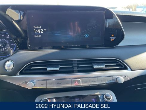 Used 2022 Hyundai Palisade SEL w/ 8P Bench Seat Package AWD/4WD image 37
