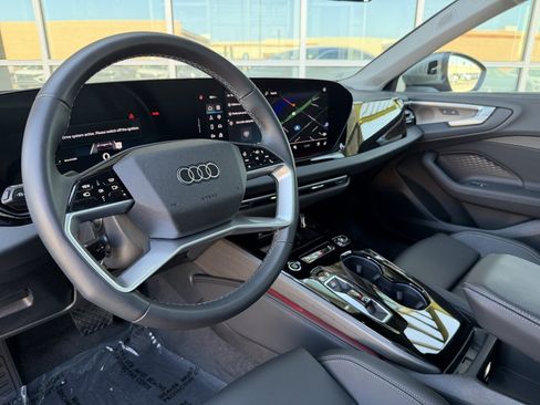 Used 2025 Audi A5 2.0T Premium Plus w/ Premium Plus AWD/4WD image 32