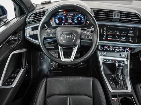 Used 2023 Audi Q3 2.0T Premium w/ Convenience Package AWD/4WD image 14