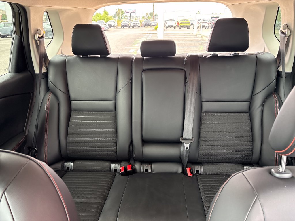 Used 2025 Nissan Rogue SV w/ Rock Creek Premium Package AWD/4WD image 37