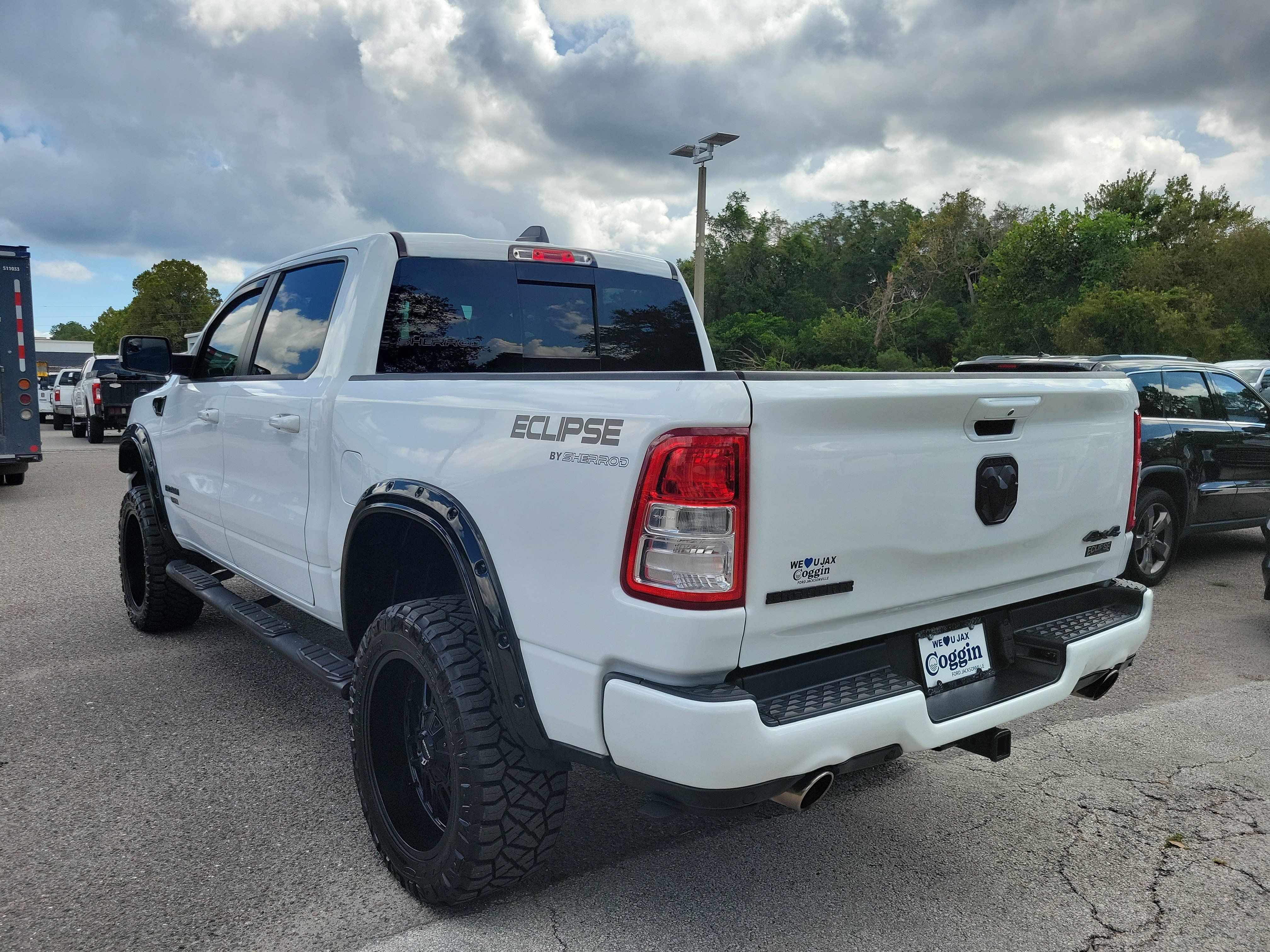 Used 2022 RAM 1500 Big Horn AWD/4WD image 4