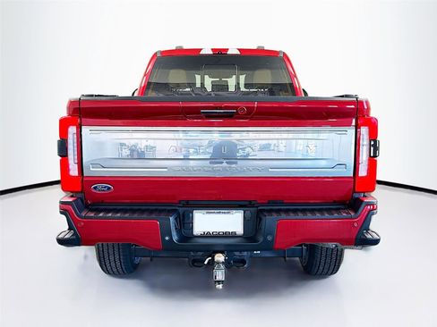 Used 2024 Ford F350 Platinum AWD/4WD image 28