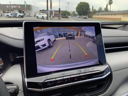 New 2026 Jeep Compass Limited image 19