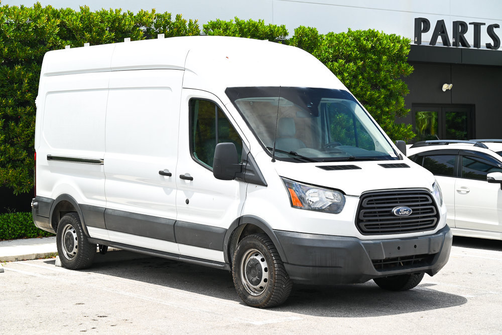 Used 2018 Ford Transit 250 148 High Roof RWD image 3