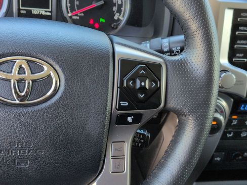 Used 2024 Toyota 4Runner Limited AWD/4WD image 20