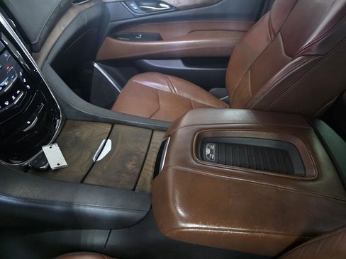 Used 2019 Cadillac Escalade Premium Luxury AWD/4WD image 39