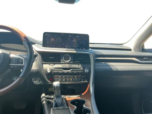 Used 2021 Lexus RX 350L Premium w/ Premium Package AWD/4WD image 11