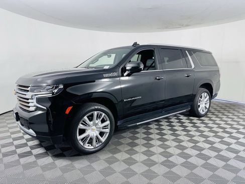 Used 2023 Chevrolet Suburban High Country w/ Max Trailering Package RWD image 4