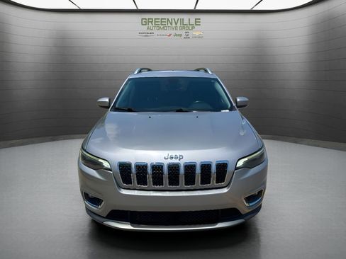 Used 2020 Jeep Cherokee Limited FWD image 2