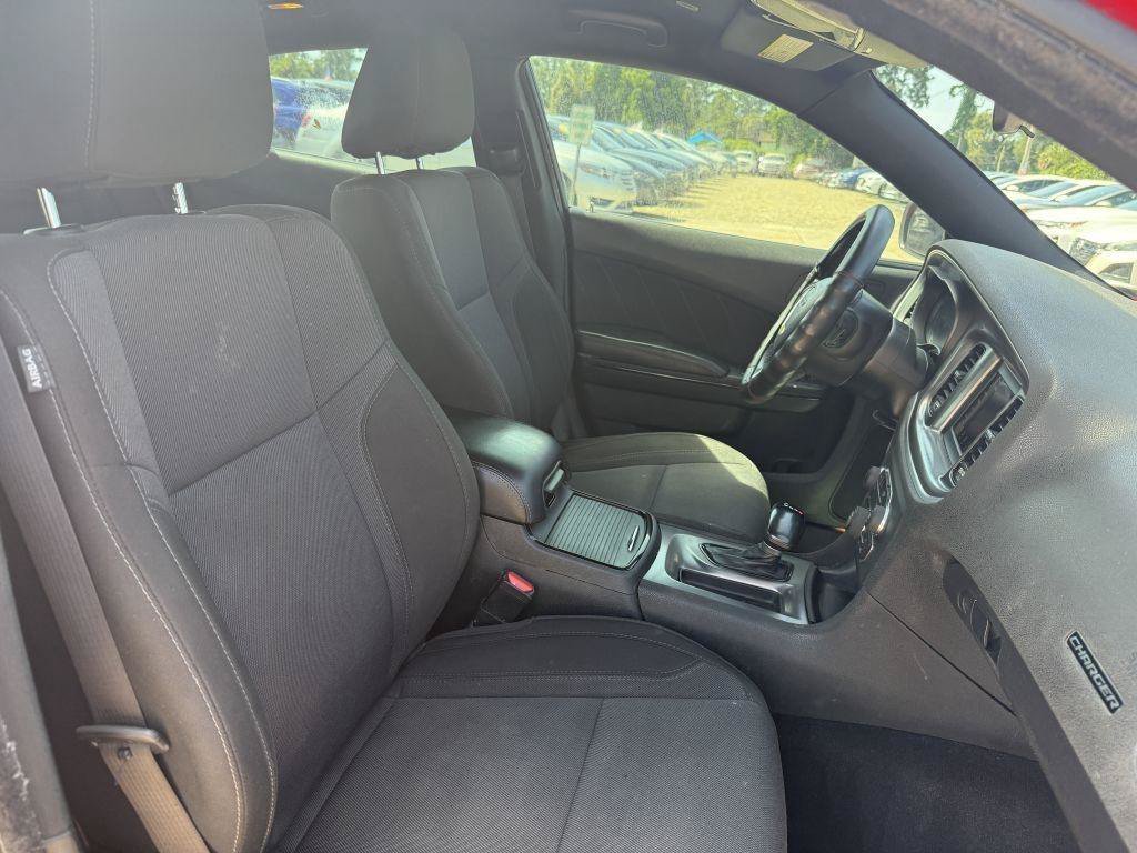 Used 2019 Dodge Charger SXT w/ Plus Group RWD image 13