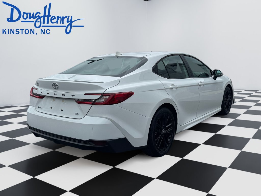 Used 2025 Toyota Camry SE w/ Multimedia Upgrade Package FWD image 5