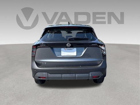 New 2026 Nissan Kicks S FWD image 11