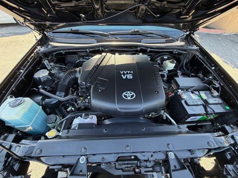 Used 2014 Toyota Tacoma 4x4 Double Cab image 42